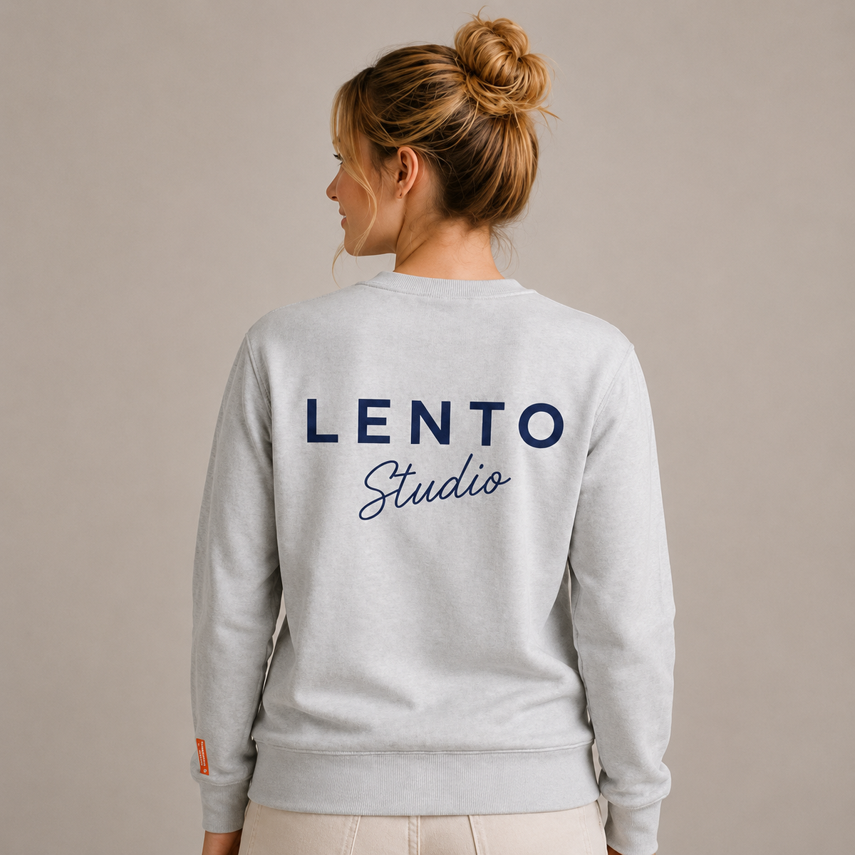 LENTO Studio Sweater – Light grey