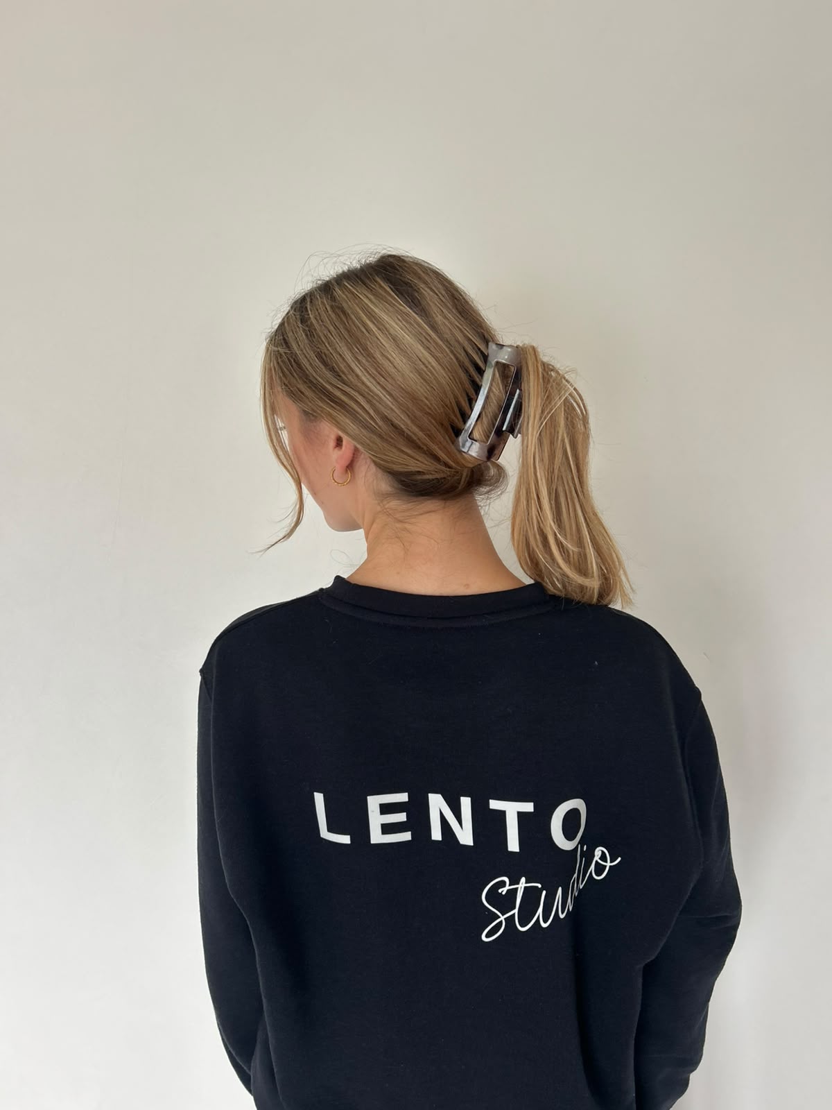 LENTO Studio Sweater – Navy